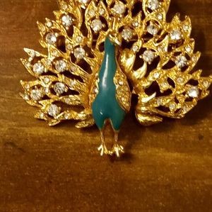 1950s peacock 🦚vintage original brooch